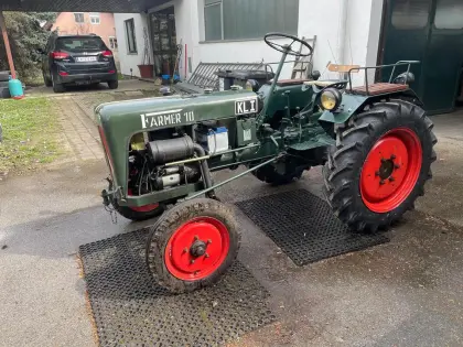 HMW Traktor Farmer 10