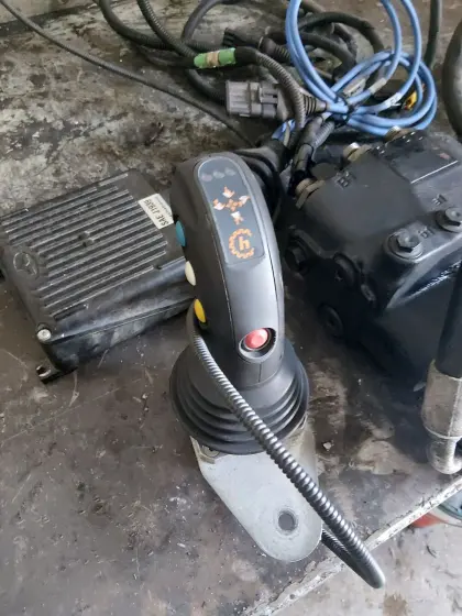 El. proportional Block von Hauer