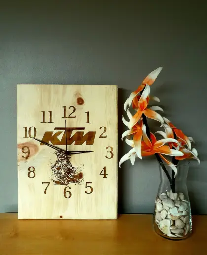 KTM Küchenuhr für Liebhaber und Fans, Unikat, Urig.