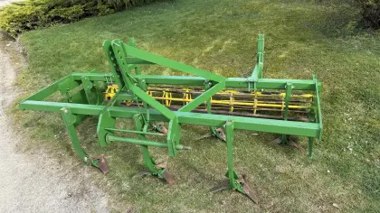 Frontgrubber 3 m mit höhenverstellbarer Walze