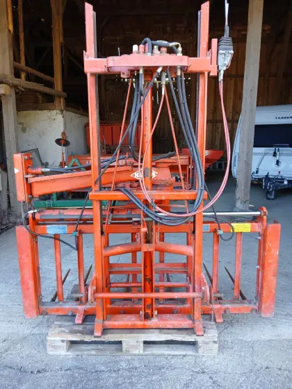 Kuhn Siloblockschneider B1201E