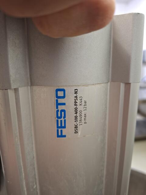 Topfenwanne, Topfenpresse 700 l