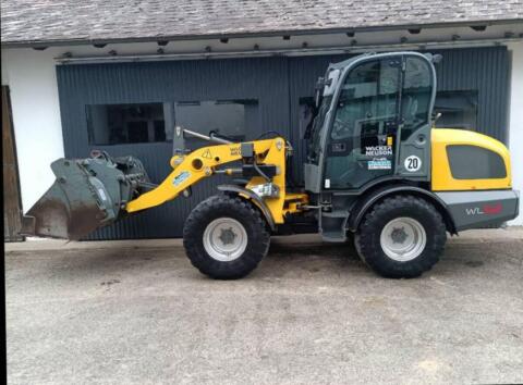 Weidemann 4080 Wacker Neuson WL52
