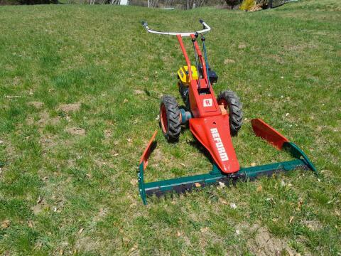 Reform 115 mit neuem 4-Takt Motor, 145 cm Mähbalken