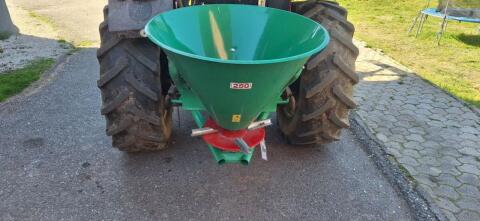 Mineraldüngerstreuer