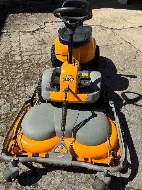 STIGA Compact 4WD