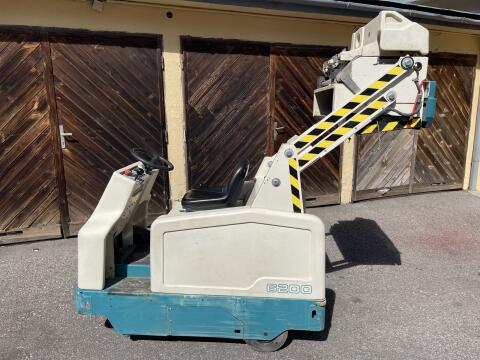 Kehrmaschine Tennant 6200 Aufsitz-Kehrmaschine, nur 274 Bstd.