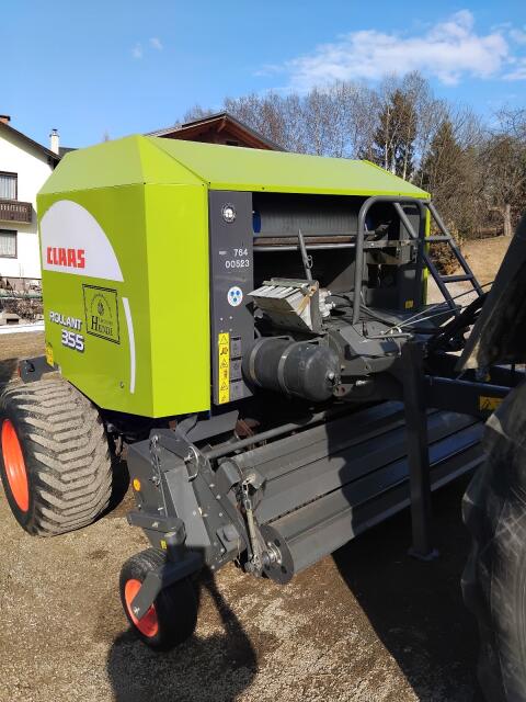Claas Rollant 355