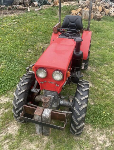 Dexheimer 222 Schmalspurtraktor Allrad