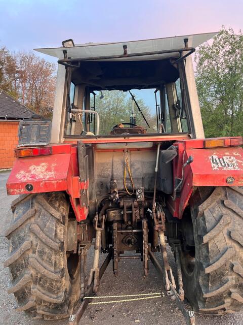 Massey Ferguson 377 Allrad – 52 kW (71 PS) – Bj. 1990