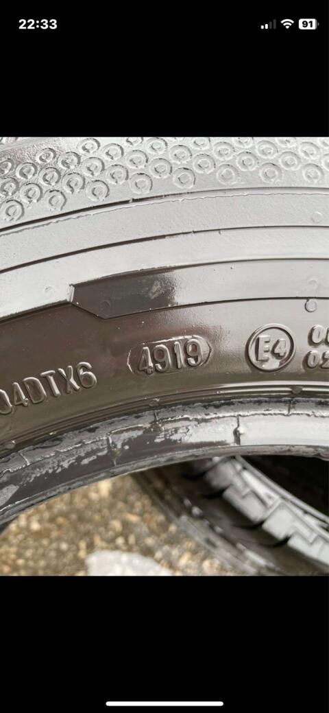 Conti Van Contact 215/65 R16 C