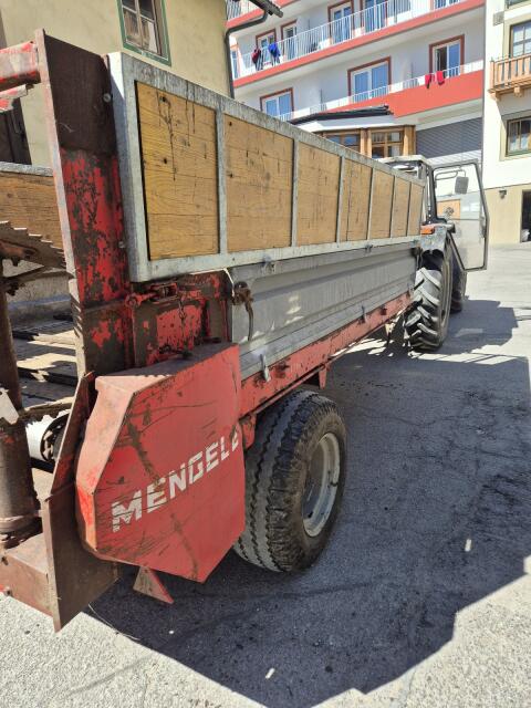 Mengele Miststreuer zu verkaufen