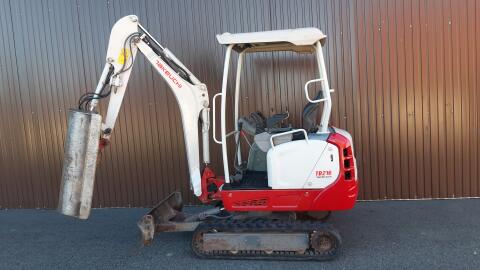 Takeuchi TB 216
