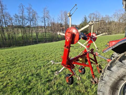 Pöttinger HIT 44 Alpin