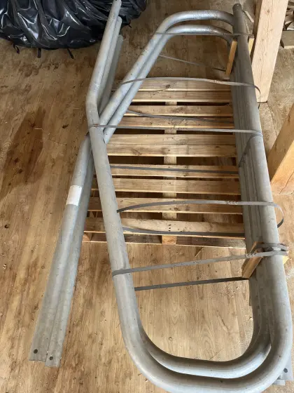 Patura Liegeboxenbügel