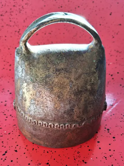 Alte Kuhglocke Kranzschelle