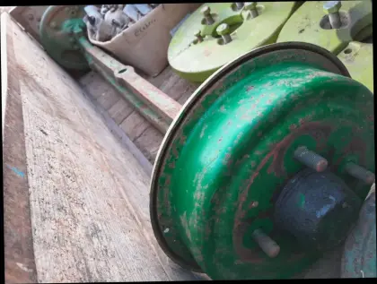 Achse für Anhänger, Verschraubung LK 4x130