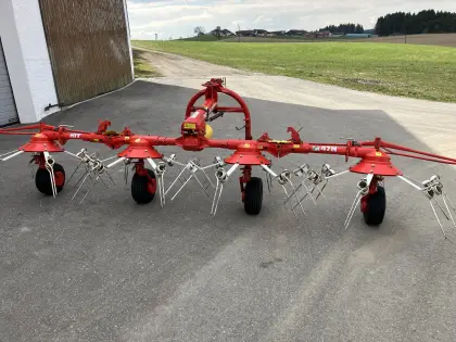 Pöttinger HIT 47N Heuwender