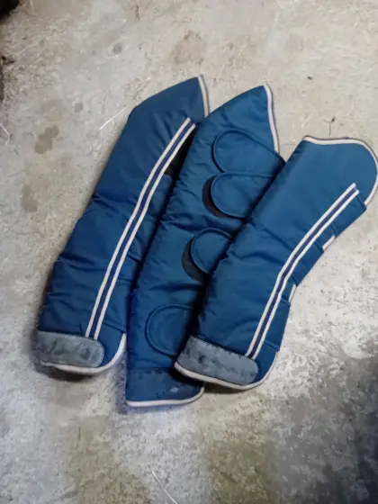 Verkaufe Fliegen-Regendecke und Gamaschen