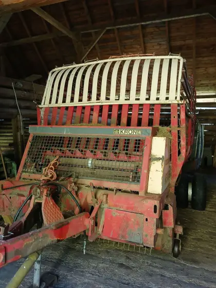 Krone Ladewagen HSL-2400