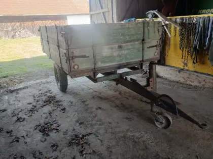 Verkaufe Wagen mit händischer Kippfunktion