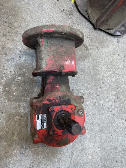 Pöttinger Winkel-Getriebe