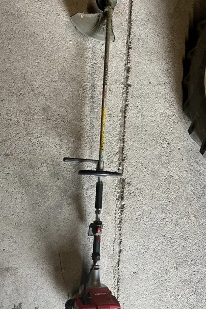 Rasentrimmer, Motorsense Honda UMK 422