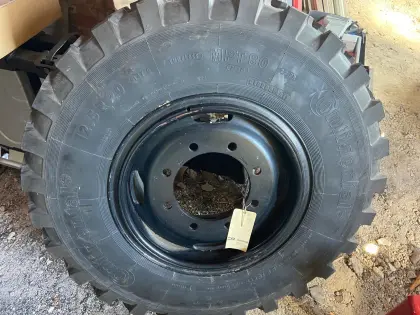 Neuer Continental Offroad Reifen 12,5 R 20