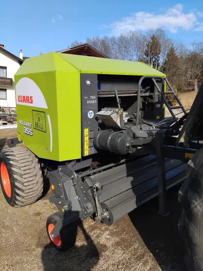 Claas Rollant 355