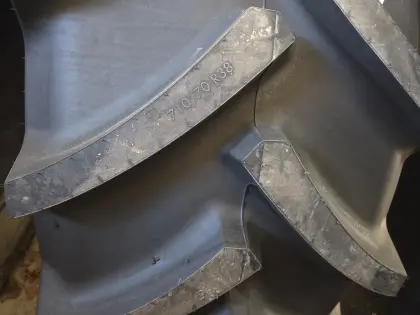 Verkaufe 2 Stk. neue Traktorreifen Mitas 710/70R38