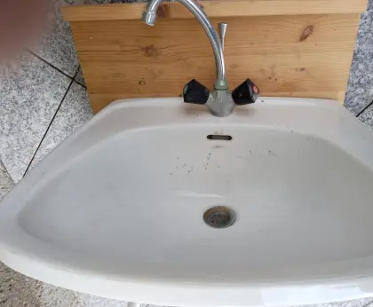 Waschbecken nur Barzahlung bei Selbstabholung