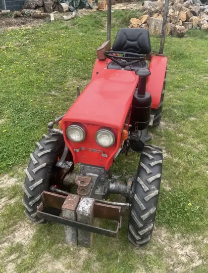 Dexheimer 222 Schmalspurtraktor Allrad