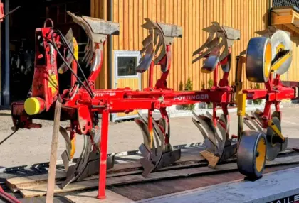 Pflug Pöttinger Servo 3