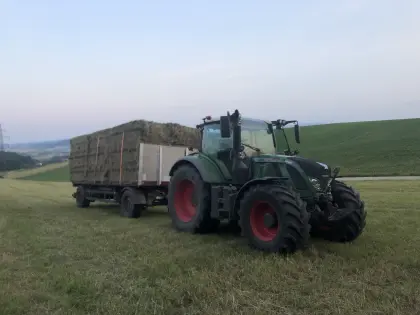 Verkaufe Schwarzmüller Ballenanhänger