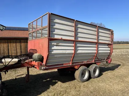 Hackschnitzelwagen Ladewagen Silierwagen