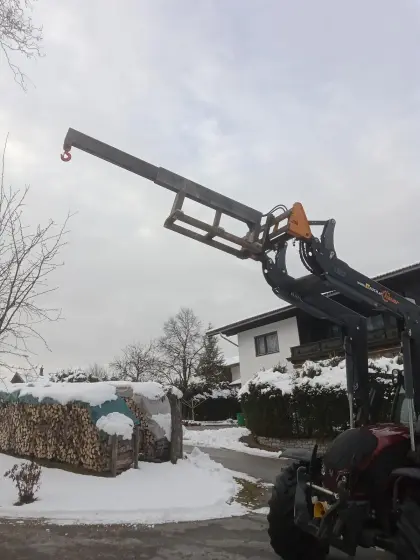 Hydr. Lastarm mit Wirbelhaken