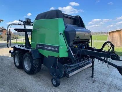 Deutz-Fahr Varimaster 560 Press-Wickelkombination