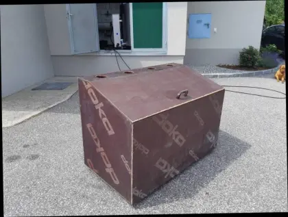 Kiste, Box für Schrot, Getreide, Futter etc., oder für Kelle