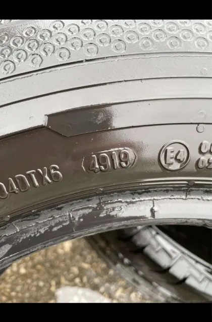 Conti Van Contact 215/65 R16 C