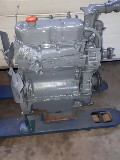 Lindner T3500 S Perkins Motor 3.152, Achsen & Getriebeteile