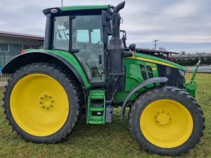 John Deere 6120 M