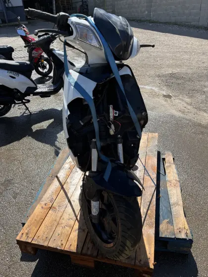 Moped/Roller Iron Explorer