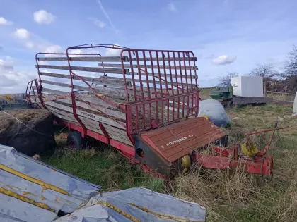 Ladewagen Pöttinger 25