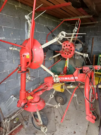 Pöttinger Hit 47 N Kreiselheuer