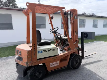 Stapler Toyota 4FG15, 3 m Hubhöhe, Benzin, 1.077 h