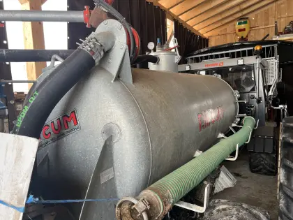 Aufbaugüllefass CUM 30 für Transporter