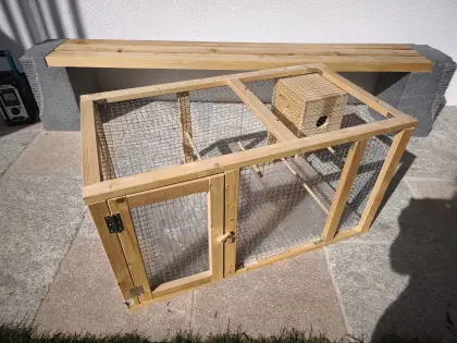 Vogelkäfig abzugeben