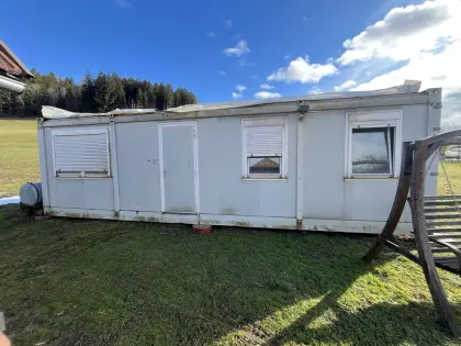 Verkaufe Container als Bauhütte oder Ähnliches 9 m lang 2,4 m