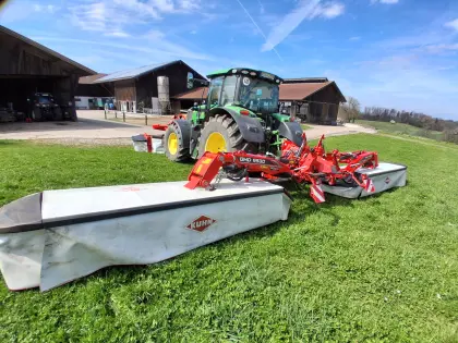 Kuhn Mähwerkskombination
