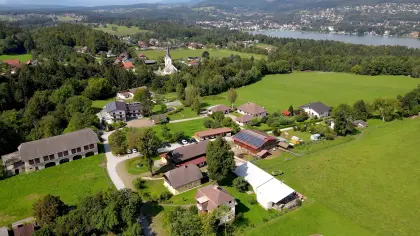 Landwirt:in für biologisch-dynamischen Betrieb gesucht